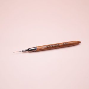 Cọ Râu Nail Brush Cán Gỗ Siêu Mảnh