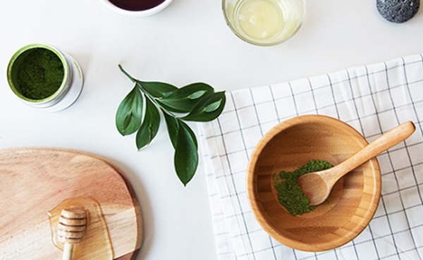 chi ton 10 ngan mua la che xanh dung, da ngay mot sang min, tham mun cung bay sach - 4