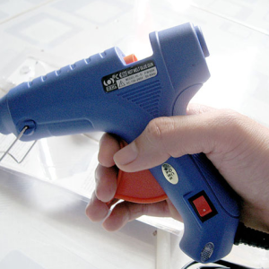 Súng bắn keo nến