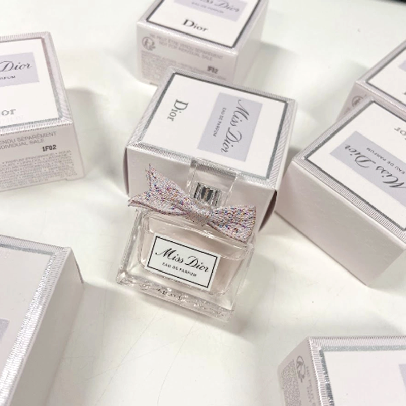 Nước Hoa Nữ Mini Miss Dior 5ml Edp