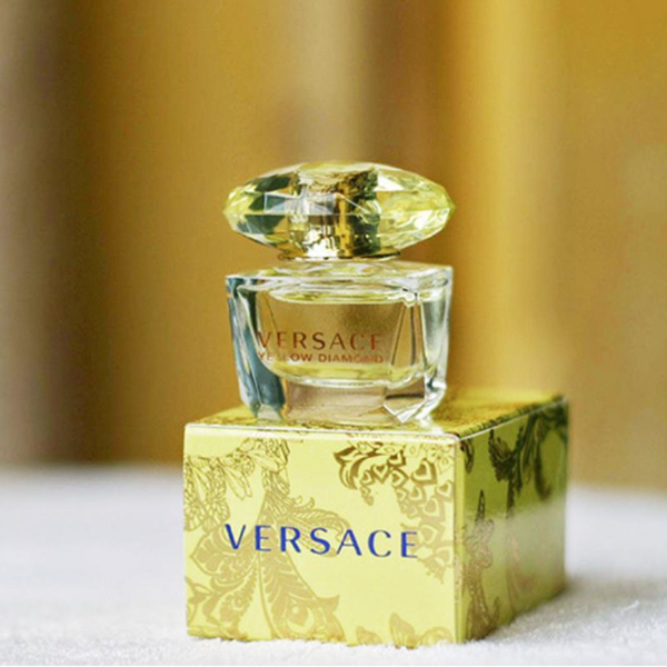 Nước Hoa Nữ Mini Versace 5ml Vàng Edt