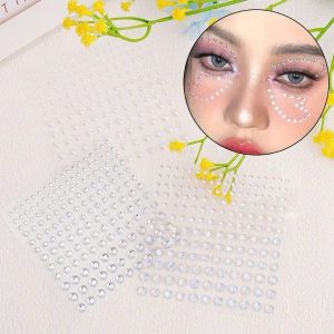 Vĩ Đá Đính Tóc + Makeup Có Keo