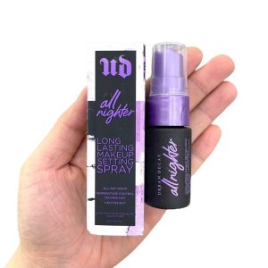 Xịt Khóa Nền Make Up Urban 15ml